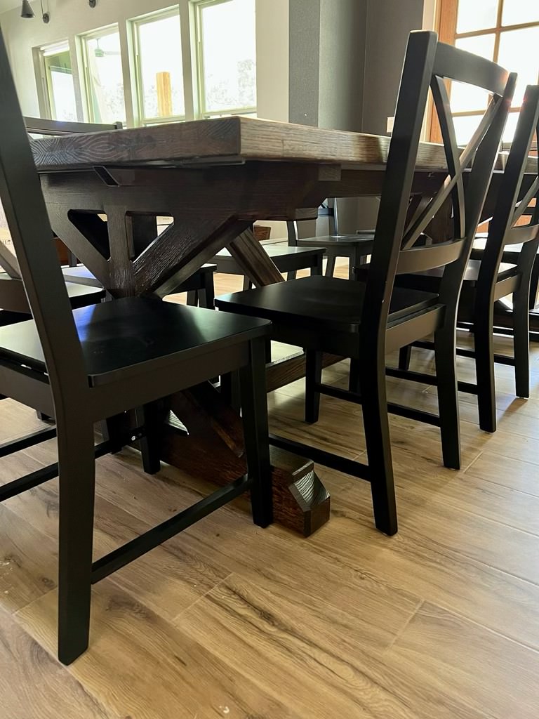 The Brooklynn Farm Table