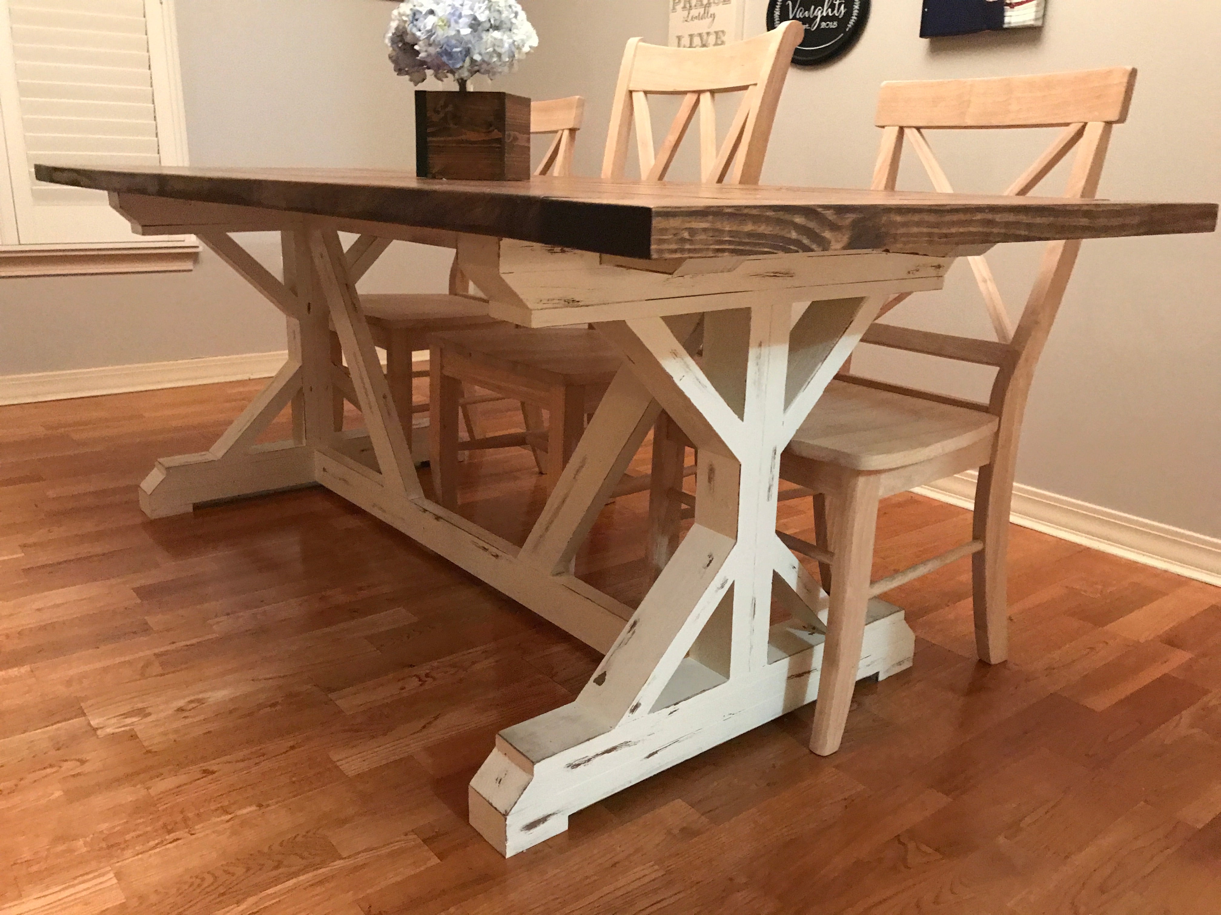 The Brooklynn Farm Table