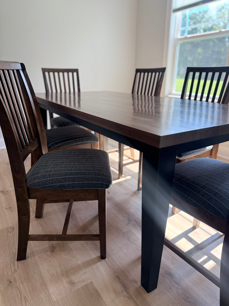 The Isabella Farm Table