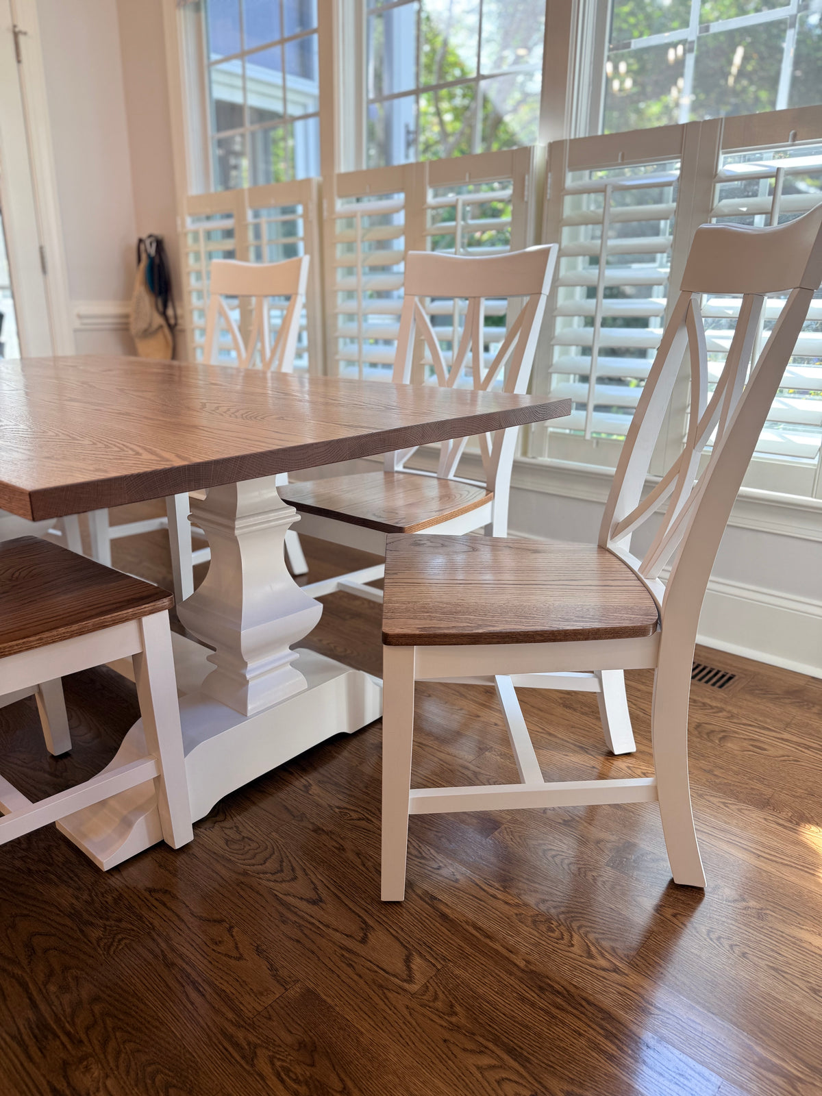 The Charles Farm Table