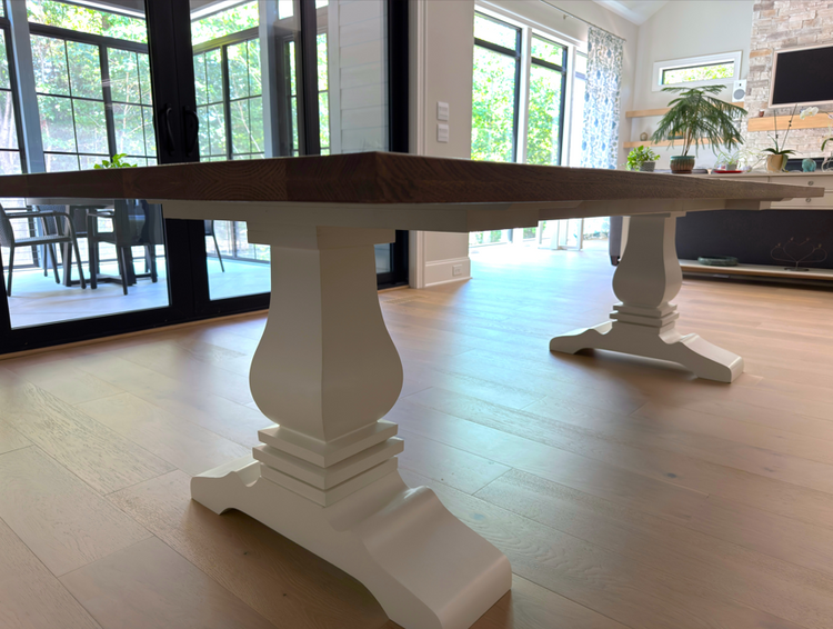 The Maverick Farm Table