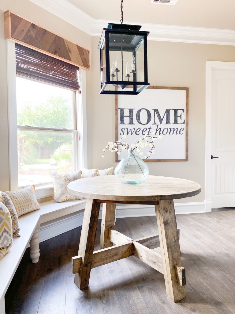 The Kaylee Round Table